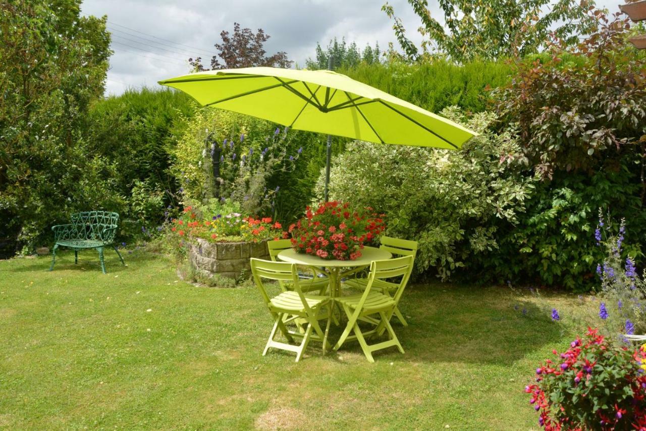 Bed and Breakfast Les Rendzines Nuisement-sur-Coole Esterno foto